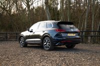 USED 2018 68 VOLKSWAGEN TOUAREG 3.0 TDI V6 R-Line SUV 5dr Diesel Tiptronic 4Motion Euro 6 (s/s) (286 ps) 