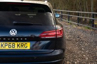 USED 2018 68 VOLKSWAGEN TOUAREG 3.0 TDI V6 R-Line SUV 5dr Diesel Tiptronic 4Motion Euro 6 (s/s) (286 ps) 