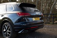 USED 2018 68 VOLKSWAGEN TOUAREG 3.0 TDI V6 R-Line SUV 5dr Diesel Tiptronic 4Motion Euro 6 (s/s) (286 ps) 