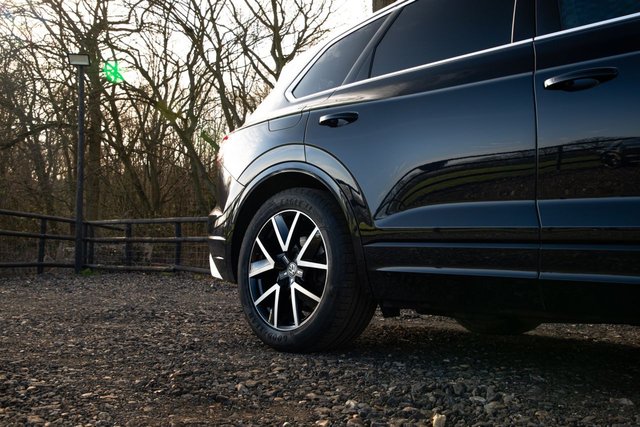 2018 VOLKSWAGEN TOUAREG 3.0 TDI V6 R-Line SUV 5dr Diesel Tiptronic 4Motion Euro 6 (s/s) (286 ps) - Photo 5