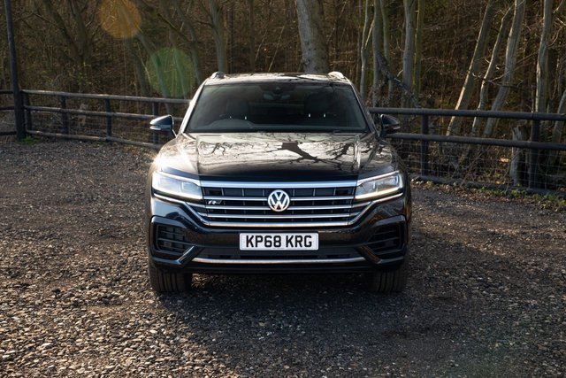2018 VOLKSWAGEN TOUAREG 3.0 TDI V6 R-Line SUV 5dr Diesel Tiptronic 4Motion Euro 6 (s/s) (286 ps) - Photo 8