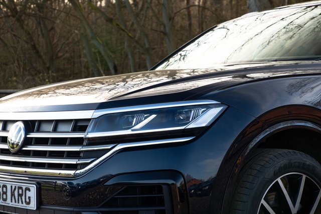 2018 VOLKSWAGEN TOUAREG 3.0 TDI V6 R-Line SUV 5dr Diesel Tiptronic 4Motion Euro 6 (s/s) (286 ps) - Photo 9