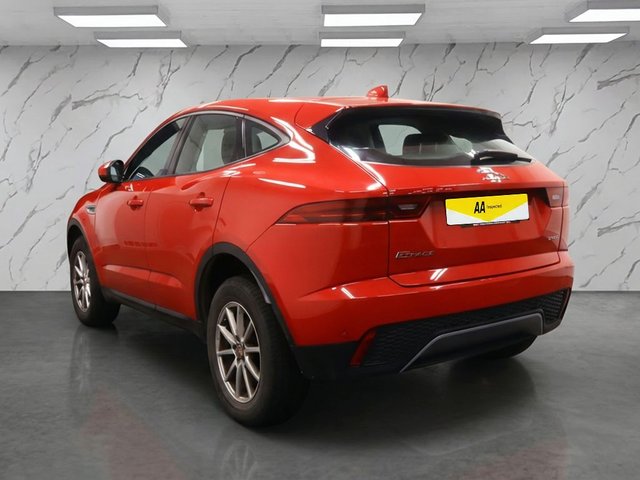 2019 Jaguar E-Pace - Photo 4