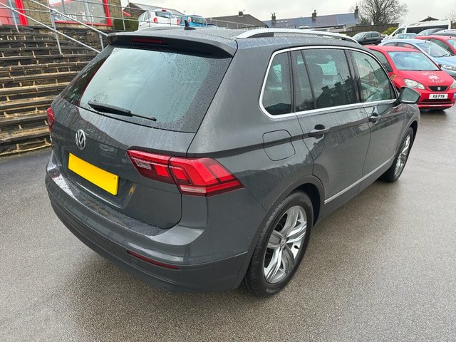 2019 VOLKSWAGEN, TIGUAN - Photo 8