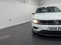 USED 2016 66 VOLKSWAGEN TIGUAN 2.0 TDI BlueMotion Tech SE SUV 5dr Diesel Manual Euro 6 (s/s) (150 ps) 2 keys, apple car play, cruise, DAB