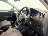 USED 2016 66 VOLKSWAGEN TIGUAN 2.0 TDI BlueMotion Tech SE SUV 5dr Diesel Manual Euro 6 (s/s) (150 ps) 2 keys, apple car play, cruise, DAB