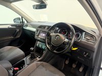 USED 2016 66 VOLKSWAGEN TIGUAN 2.0 TDI BlueMotion Tech SE SUV 5dr Diesel Manual Euro 6 (s/s) (150 ps) 2 keys, apple car play, cruise, DAB