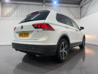 USED 2016 66 VOLKSWAGEN TIGUAN 2.0 TDI BlueMotion Tech SE SUV 5dr Diesel Manual Euro 6 (s/s) (150 ps) 2 keys, apple car play, cruise, DAB