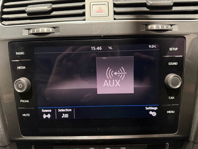 2017 VOLKSWAGEN GOLF 1.0 TSI BlueMotion Tech S Hatchback 5dr Petrol Manual Euro 6 (s/s) (85 ps) - Photo 11