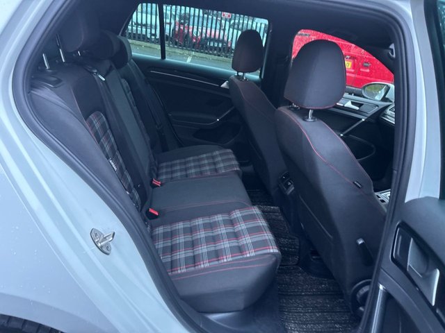 2014 VOLKSWAGEN GOLF 2014 GOLF GTI - Photo 10