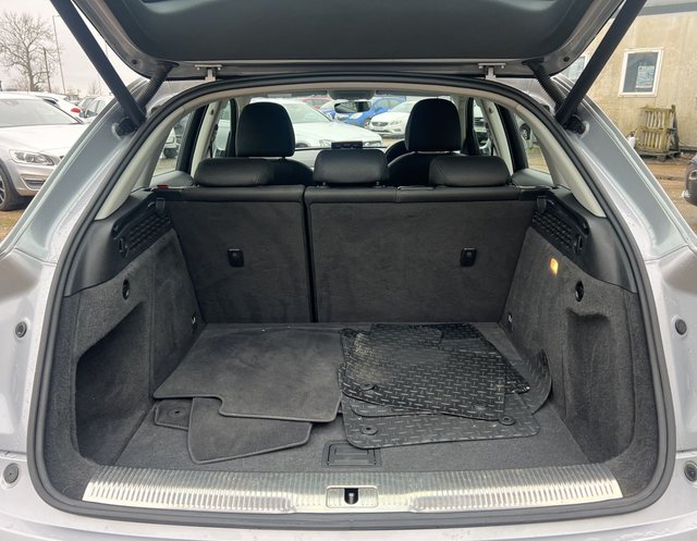 2016 AUDI Q3 2.0 TDI SE SUV 5dr Diesel Manual Euro 6 (s/s) (150 ps) - Photo 9