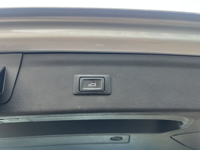 2016 AUDI Q3 2.0 TDI SE SUV 5dr Diesel Manual Euro 6 (s/s) (150 ps) - Photo 10