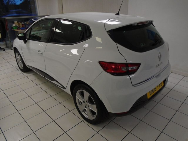 2016 RENAULT CLIO 0.9 TCe Dynamique Nav Hatchback 5dr Petrol Manual Euro 6 (s/s) (90 ps) - Photo 4