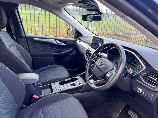 2022 Ford Kuga 1.5L Zetec 5dr - Photo 2