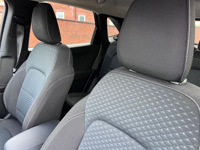 2022 Ford Kuga 1.5L Zetec 5dr - Photo 12