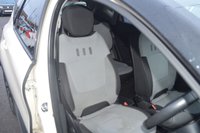 USED 2014 14 RENAULT CAPTUR 1.5 dCi ENERGY Dynamique S MediaNav SUV 5dr Diesel Manual Euro 5 (s/s) (90 ps) 