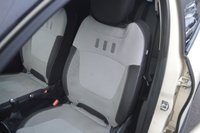 USED 2014 14 RENAULT CAPTUR 1.5 dCi ENERGY Dynamique S MediaNav SUV 5dr Diesel Manual Euro 5 (s/s) (90 ps) 
