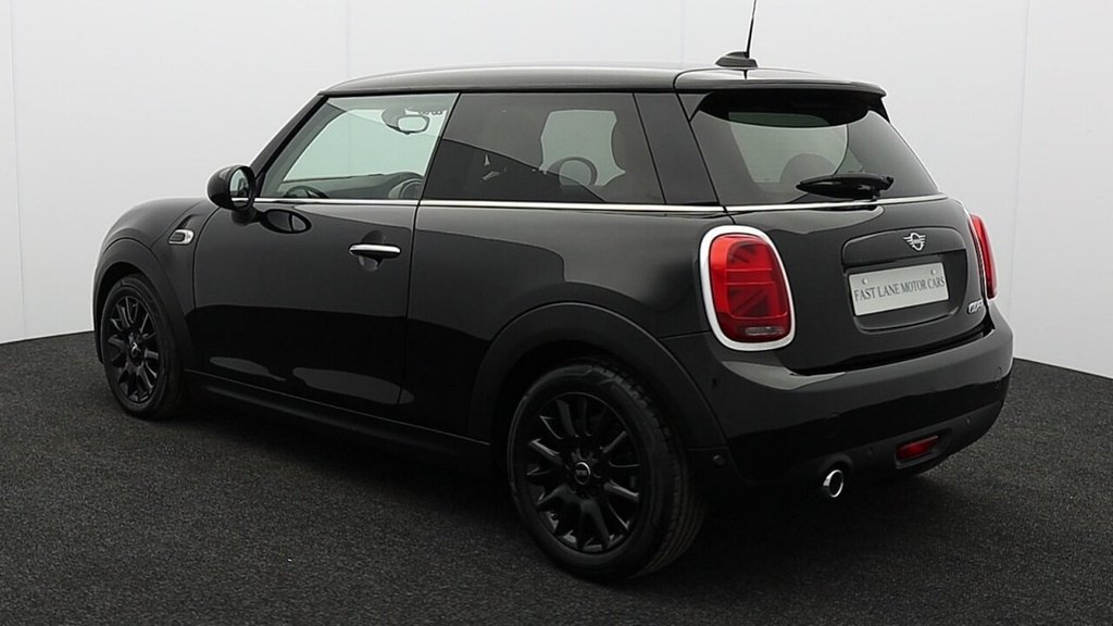 USED 2019 19 MINI HATCH 1.5 Cooper Classic Hatchback 3dr Petrol Manual Euro 6 (s/s) (136 ps) 