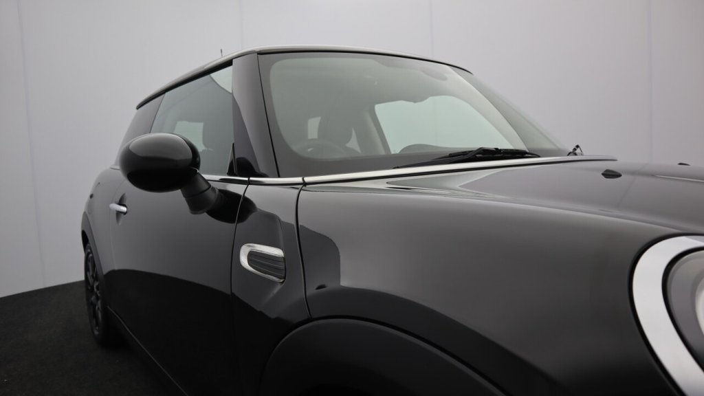 USED 2019 19 MINI HATCH 1.5 Cooper Classic Hatchback 3dr Petrol Manual Euro 6 (s/s) (136 ps) 