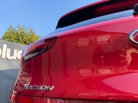 USED 2019 19 HYUNDAI TUCSON 1.6 T-GDi SE Nav SUV 5dr Petrol DCT Euro 6 (s/s) (177 ps) Dual zone climate control A/C, Satellite navigation, Cruise control, Bluetooth connectivity, USB and AUX input, Lane departure warning, Auto wipers, Different drive mode, Auto dimming rearview mirror, Power folding wingmirrors, DAB radio, LED daytime running lights, Rear parking camera, Rear parking sensors, Auto Headlights, Apple Carplay, Android Auto.