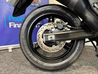 USED 2016 66 SUZUKI V-STROM 650 DL650 V-STROM TOP BOX & ENGINE BARS
