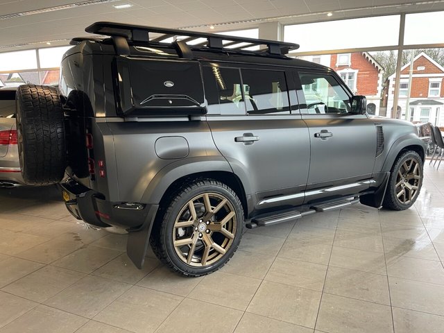 View our LAND ROVER DEFENDER