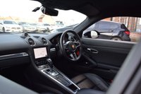 USED 2019 19 PORSCHE 718 CAYMAN 2.5T S GPF Coupe 2dr Petrol PDK Euro 6 (s/s) (350 ps) CHRONO / BOSE / SPORT EXHAUST