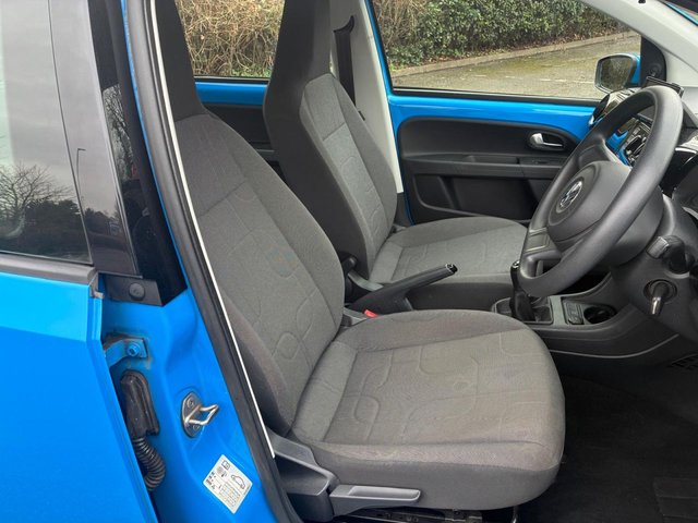 2015 VOLKSWAGEN UP! 1.0 Move up! Hatchback 5dr Petrol Manual Euro 6 (60 ps) - Photo 10