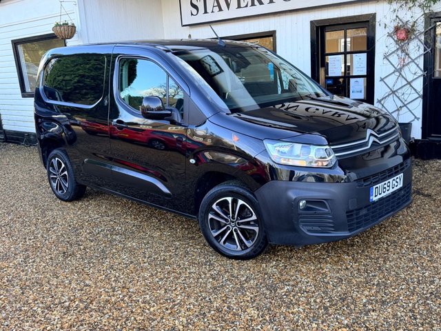 View our CITROEN BERLINGO