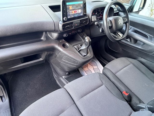 View our CITROEN BERLINGO