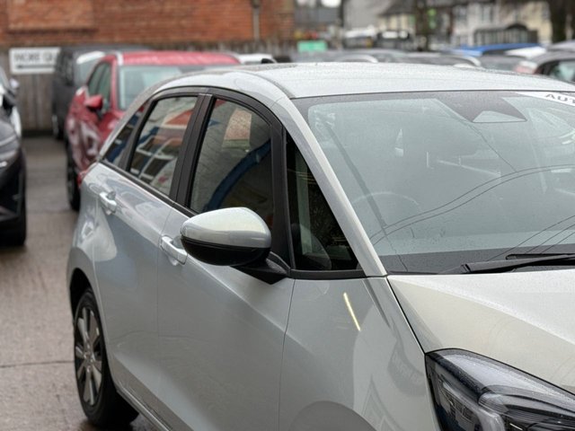 2023 HONDA JAZZ 1.5 h i-MMD Elegance Hatchback 5dr Petrol Hybrid eCVT Euro 6 (s/s) (122 ps) - Photo 11