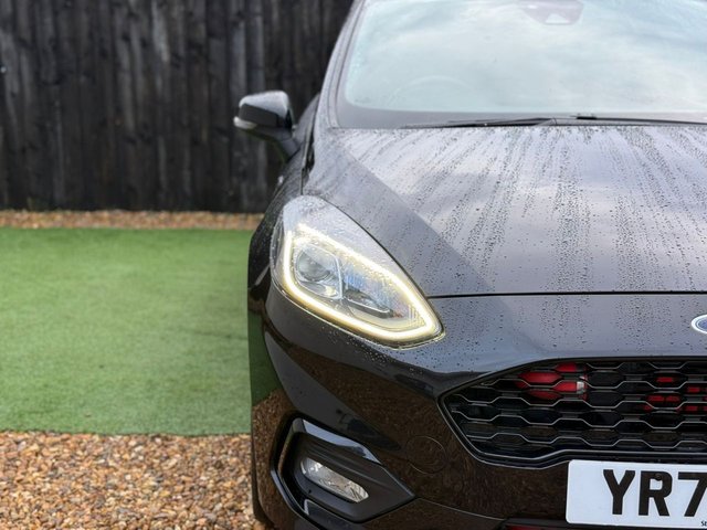 2021 FORD FIESTA - Photo 7