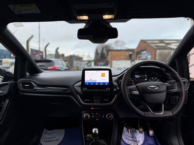 2021 FORD FIESTA - Photo 3