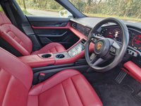 USED 2022 72 PORSCHE TAYCAN Performance Plus 93.4kWh Saloon 4dr Electric Auto RWD (11kW Charger) (476 ps) 8.9% APR FINANCE RATES