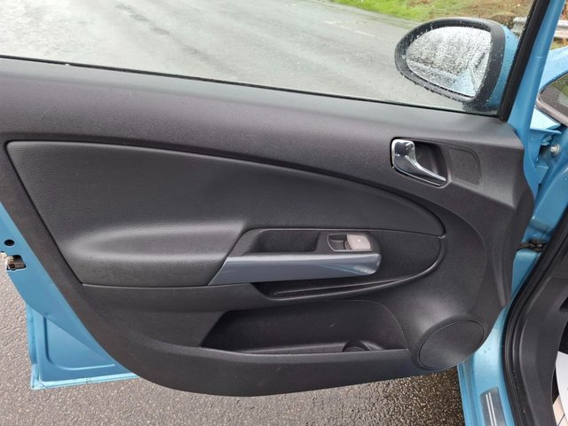 2012 VAUXHALL CORSA - Photo 6