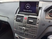 USED 2010 10 MERCEDES-BENZ C-CLASS 6.3 C63 V8 AMG Saloon 4dr Petrol G-Tronic Euro 4 (457 ps) 