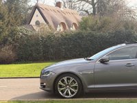 USED 2018 18 JAGUAR XJ 3.0d V6 Portfolio Auto Euro 6 (s/s) 4dr PANROOF SATNAV LEATHER