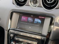 USED 2018 18 JAGUAR XJ 3.0d V6 Portfolio Auto Euro 6 (s/s) 4dr PANROOF SATNAV LEATHER