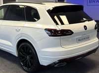 USED 2023 73 VOLKSWAGEN TOUAREG 3.0 TDI V6 R-Line Tech Plus SUV 5dr Diesel Tiptronic 4Motion Euro 6 (s/s) (286 ps) 