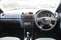 USED 2010 59 SKODA FABIA 1.6 16V 1 Hatchback 5dr Petrol Tiptronic (180 g/km, 105 bhp) 