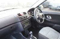 USED 2010 59 SKODA FABIA 1.6 16V 1 Hatchback 5dr Petrol Tiptronic (180 g/km, 105 bhp) 