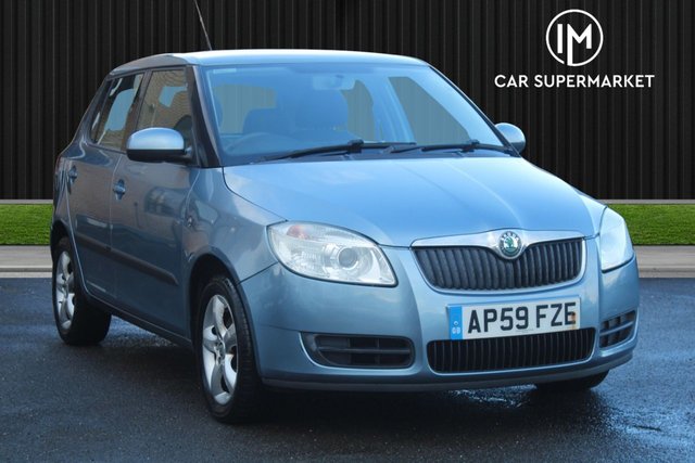 2010 SKODA FABIA - Photo 4