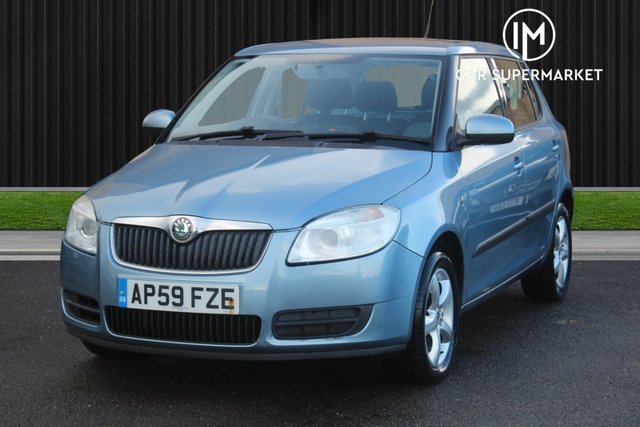 2010 SKODA FABIA - Photo 8