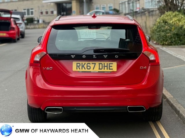 2017 VOLVO V60 - Photo 7