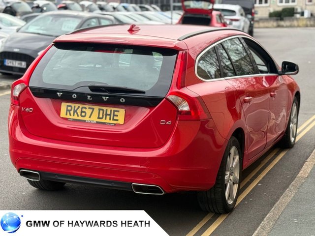 2017 VOLVO V60 - Photo 9