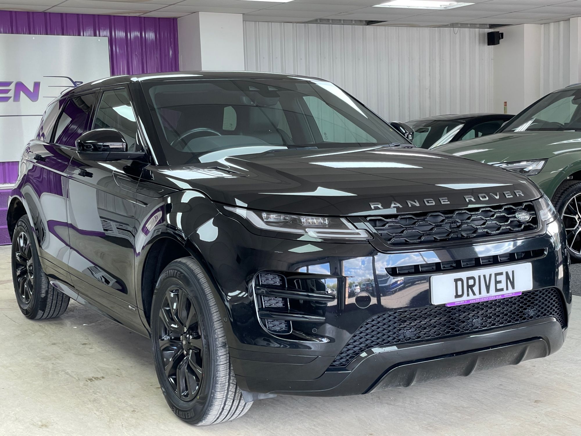 USED 2020 20 LAND ROVER RANGE ROVER EVOQUE 2.0 P200 MHEV R-Dynamic SE SUV 5dr Petrol Auto 4WD Euro 6 (s/s) (200 ps) 