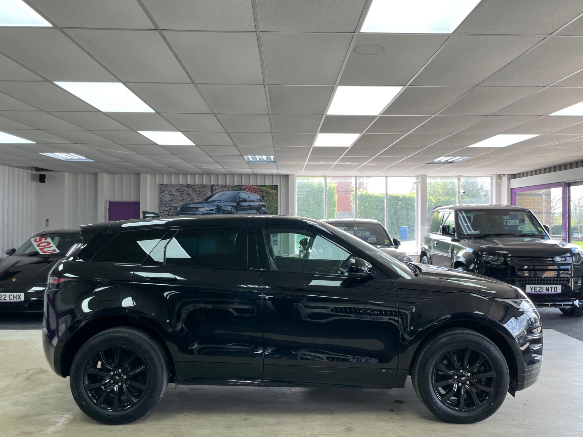 USED 2020 20 LAND ROVER RANGE ROVER EVOQUE 2.0 P200 MHEV R-Dynamic SE SUV 5dr Petrol Auto 4WD Euro 6 (s/s) (200 ps) 