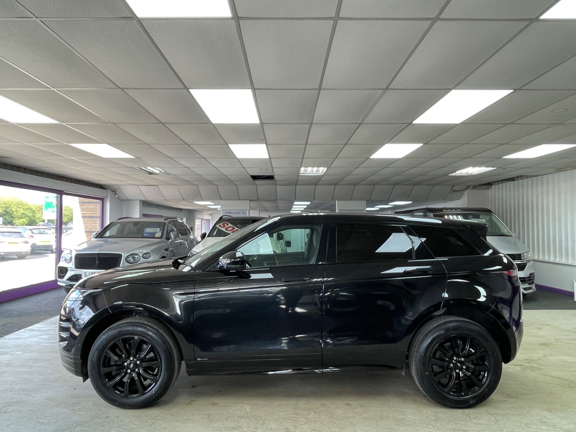 USED 2020 20 LAND ROVER RANGE ROVER EVOQUE 2.0 P200 MHEV R-Dynamic SE SUV 5dr Petrol Auto 4WD Euro 6 (s/s) (200 ps) 