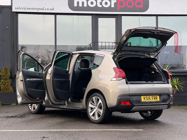 2016 PEUGEOT 3008 - Photo 7