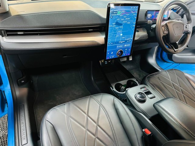 2022 FORD MUSTANG MACH-E Extended Range 91kWh 5dr - Photo 4